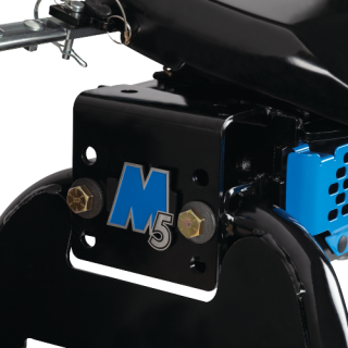 30951 - Fifth Wheel Trailer Hitch Rail Kit 36K Gooseneck or 32K 5th Wheel towing capacity Reese M5 Elite 32K Fifth Wheel Hitch installed on a truck