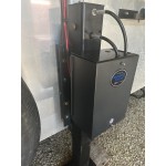 Magnum Lift Systems dual-leg hydraulic landing gear with single pump, 24,000 lb capacity trailer lift