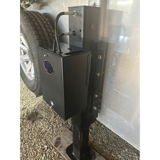 Magnum Lift Systems dual-leg hydraulic landing gear with single pump, 24,000 lb capacity trailer lift