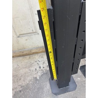 Magnum Lift Systems hydraulic single-leg landing gear jack, 12,000 lb capacity, 24-inch stroke, frame mount