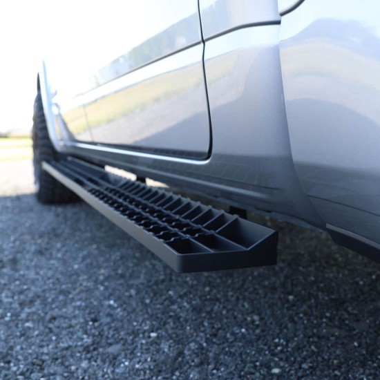 GEN-Y Running Boards Fits Ram 2500 3500 2011–2024 – Heavy Duty Truck Steps GEN-Y Running Boards for Ram 2500 3500 Crew Cab 2011–2024 – Heavy Duty Steel Step Kit