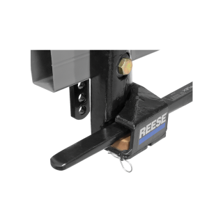 No Drill Hitch Bar with Integrated Sway Control Hitch bar with no drill installation and integrated sway control for trailer frames