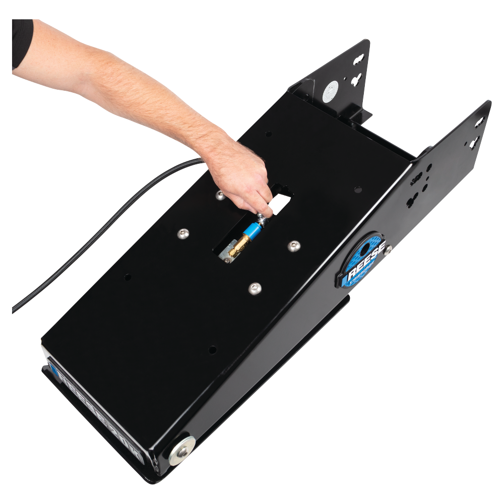 Reese 5th Airborne Pin Box with Air-Ride Technology Reese 5th Airborne pin box featuring air-ride technology for smooth towing