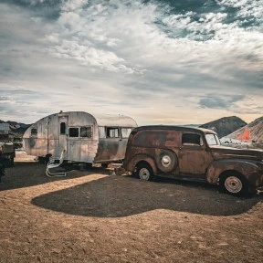 Nelson classic car Graveyard Trailer streamline