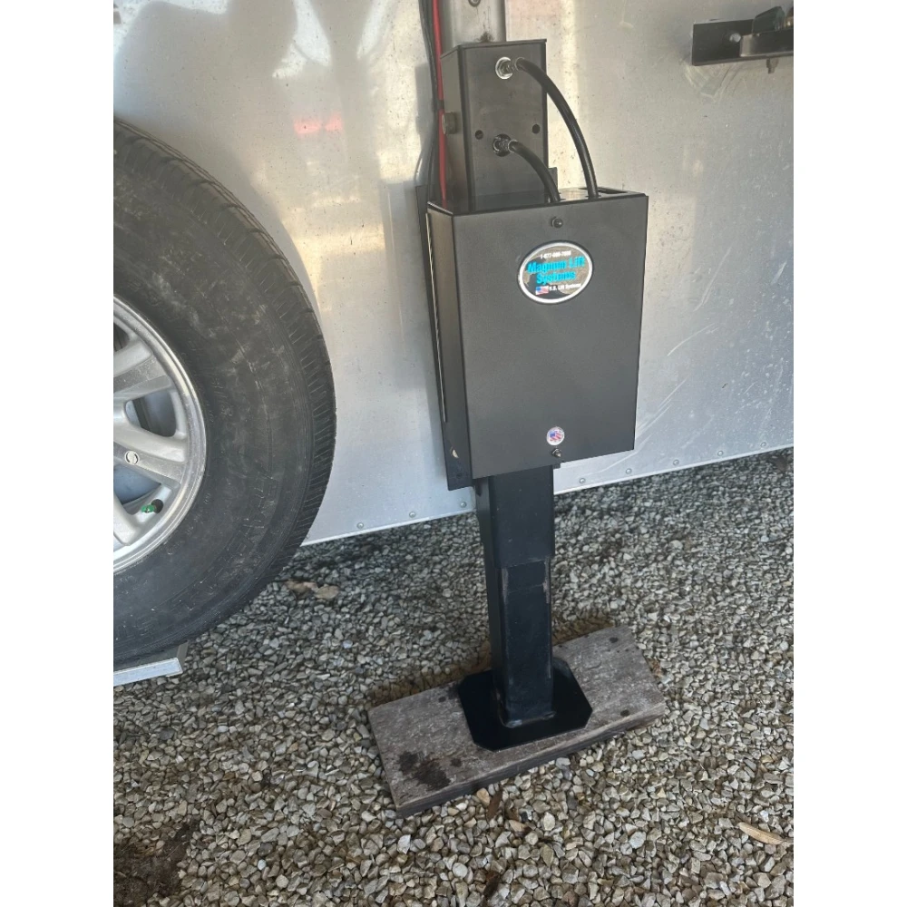 Magnum Lift Systems dual-leg hydraulic landing gear with single pump, 24,000 lb capacity trailer lift