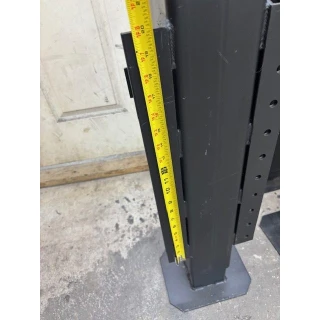 Magnum Lift Systems dual-leg hydraulic landing gear with single pump, 24,000 lb capacity trailer lift