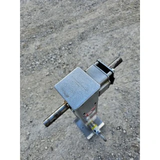 BULLDOG 2-Speed 12K Trailer Jack w/ Spring Return 13.5" Drop Leg + 12.5" Lift Travel Planetary Gearbox