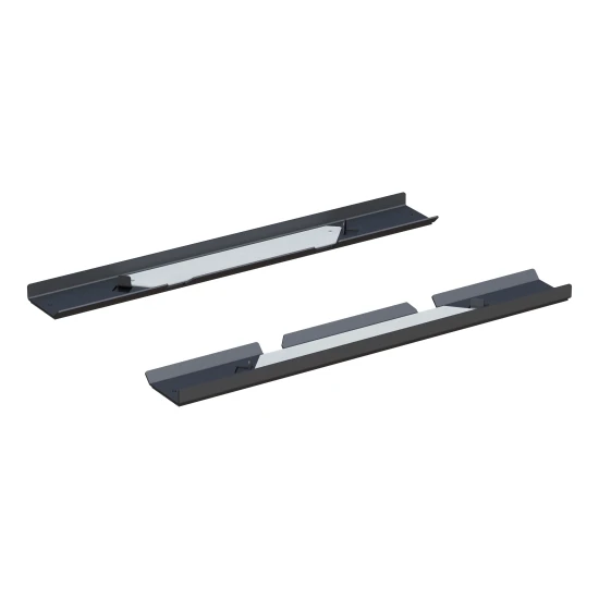 CURT CrossWing 5th wheel hitch supports for truck bed protection