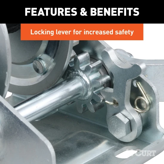 CURT hand winch with clear zinc finish, designed for boat trailers, featuring strong steel construction and 900 lbs capacity.