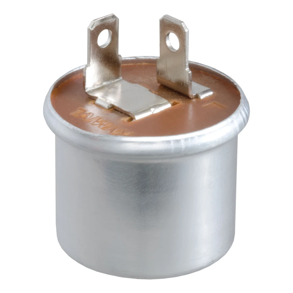 CURT turn signal flasher for safe towing with trailer lights