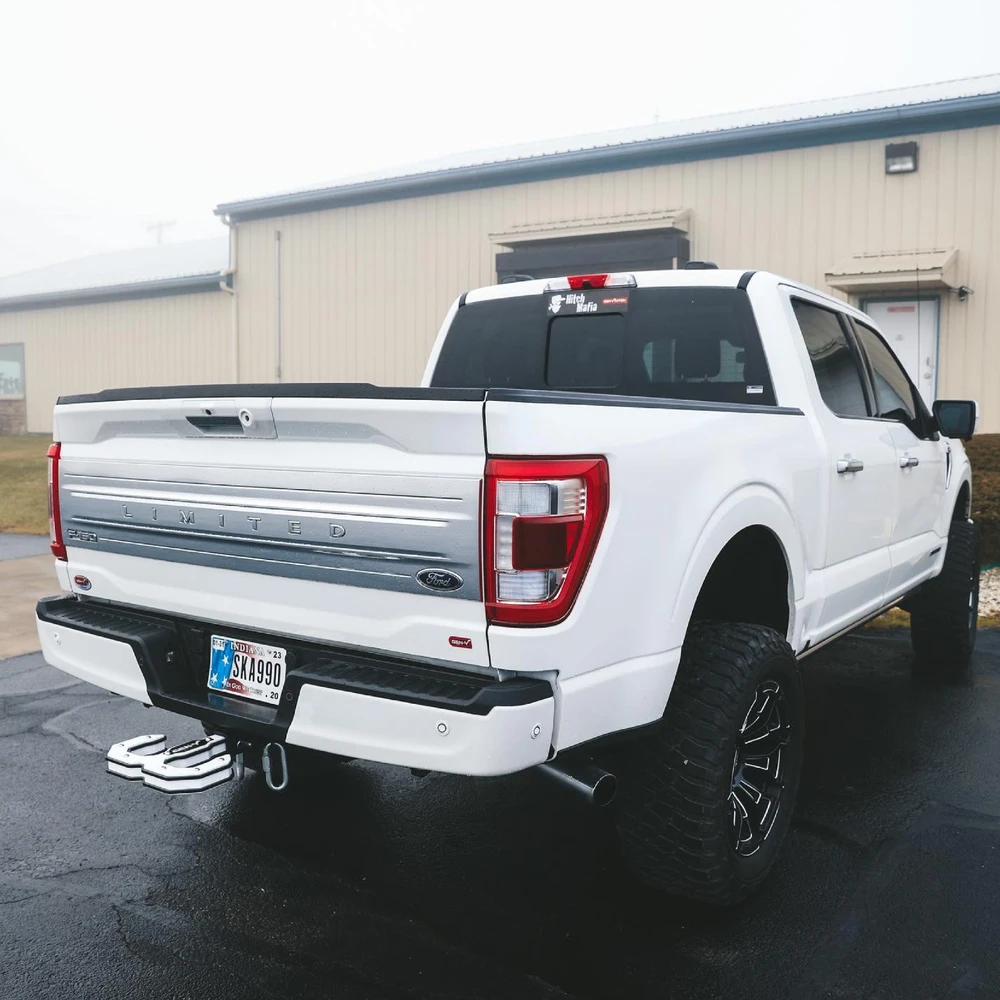 GEN-Y Hulk 16K Double Tow Hook and Hitch Step White for 2" Receiver