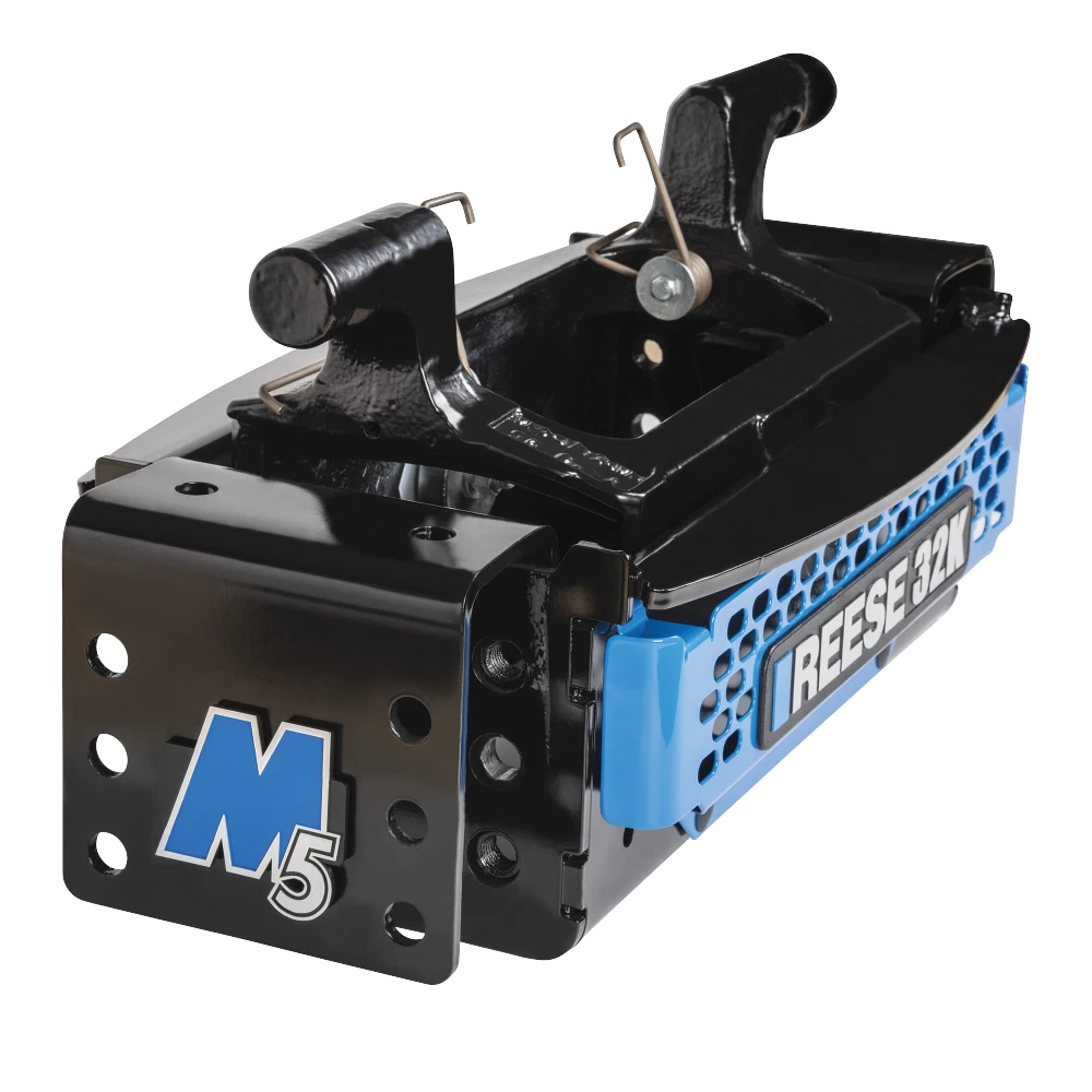 REESE M5 fifth wheel hitch showcasing its modular design and Talon Jaw.