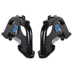 The REESE M5 Fifth Wheel Hitch showcasing Talon Jaw for secure towing and advanced shock absorption features