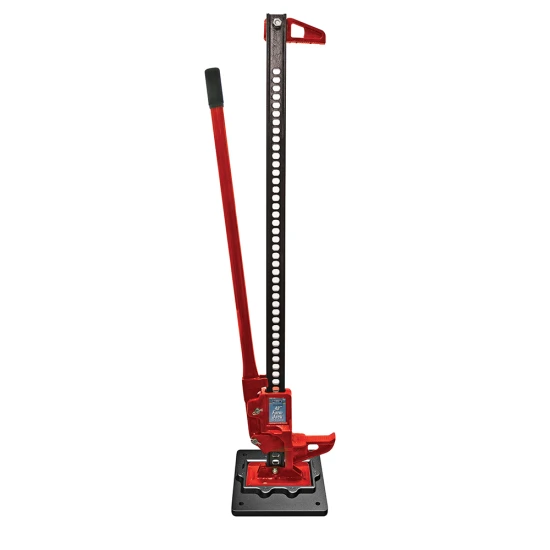 REESE Towpower farm jack foot plate providing stability with 7000 lbs. capacity