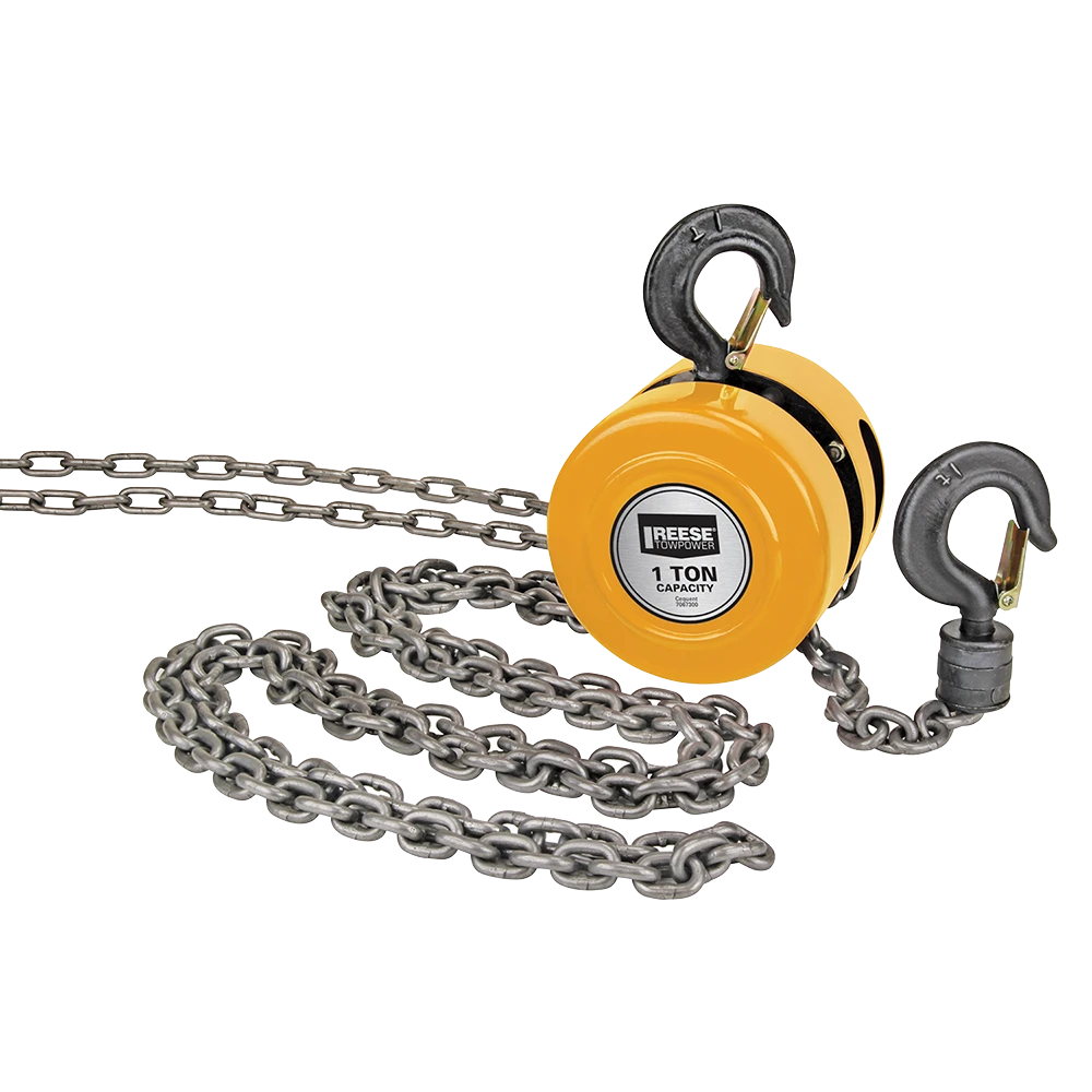 REESE Towpower chain hoist with 2000 lbs lifting capacity and swivel hooks