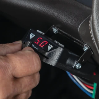 Tekonsha Brakeman IV digital brake control with display and adjustment controls