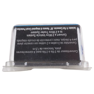REESE Towpower Tail Light Converter with 4-Flat Connector REESE Towpower tail light converter, universal fit, with 4-Flat connector and dust cover