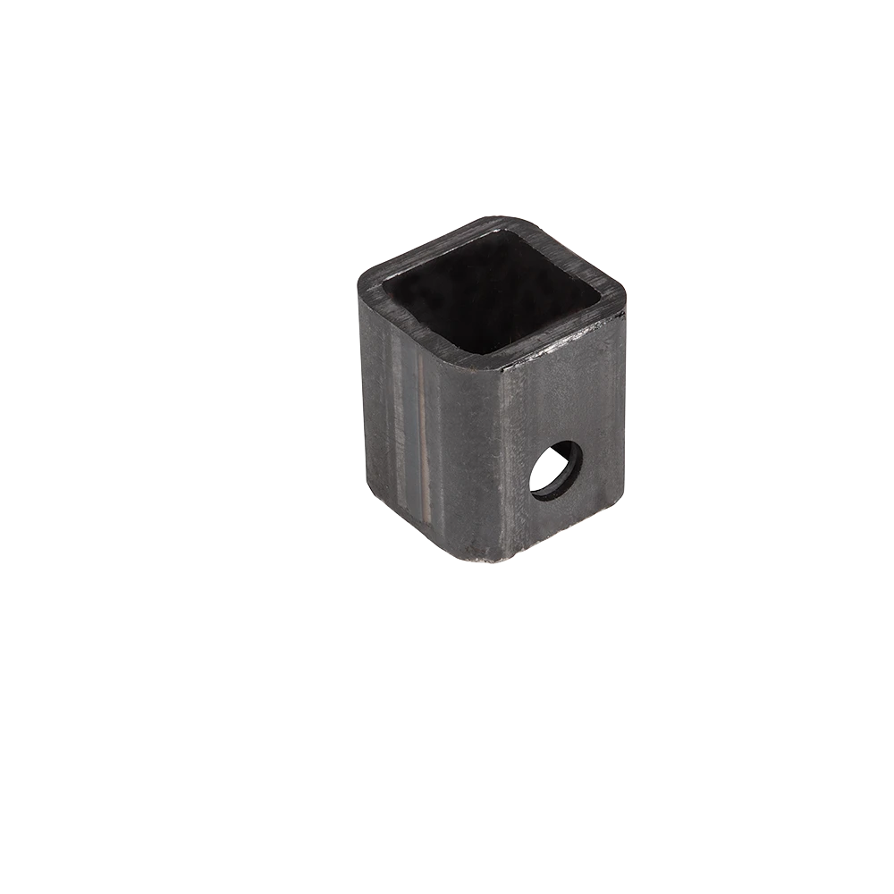 Male pipe mount for attaching swivel jack to trailer's square female pipe